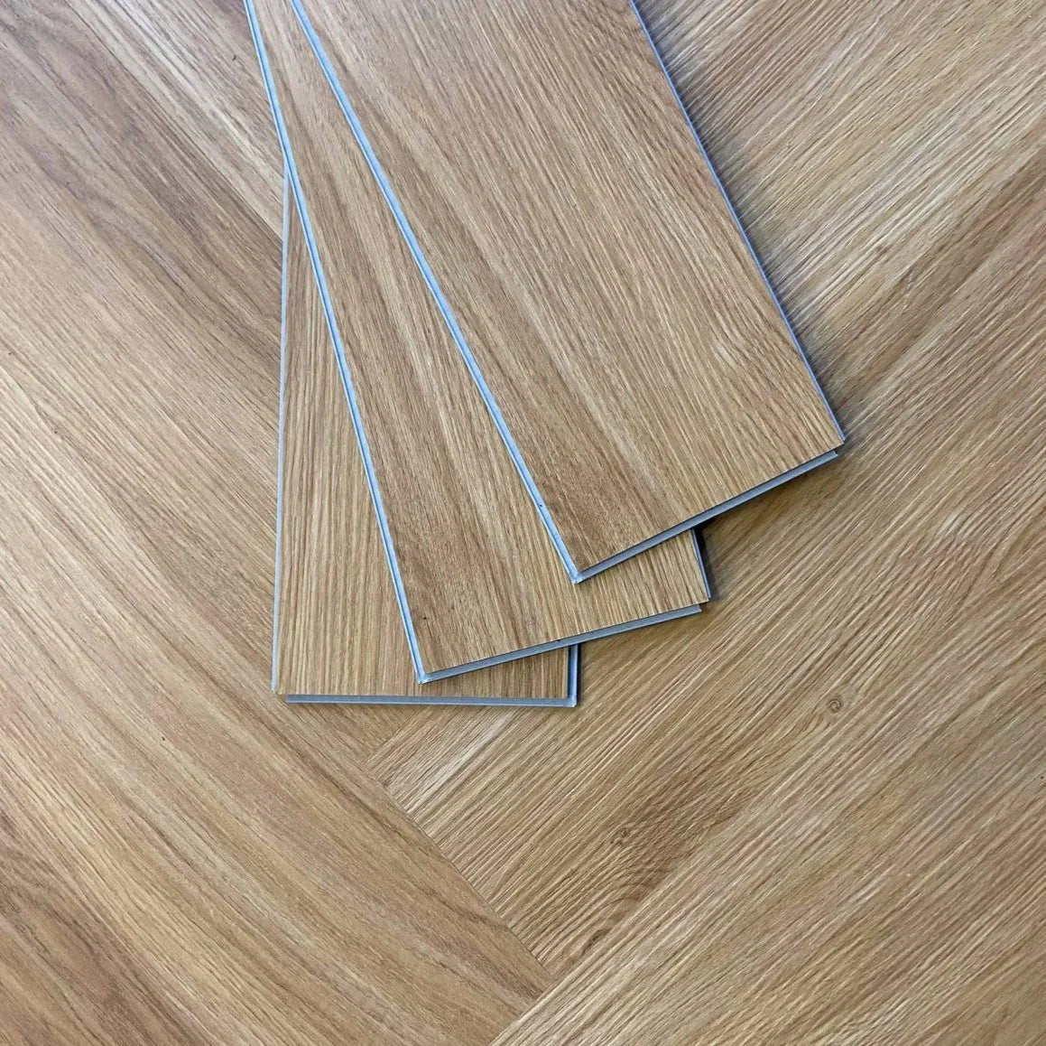 Lame PVC clipsable bâton rompu chêne miel - 640 x 128 mm