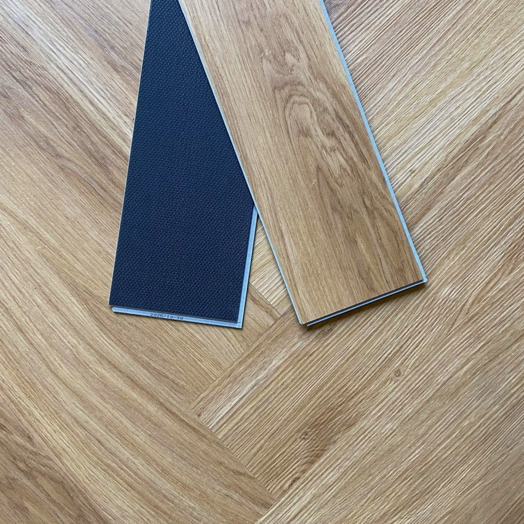 Lame PVC clipsable bâton rompu chêne miel - 640 x 128 mm